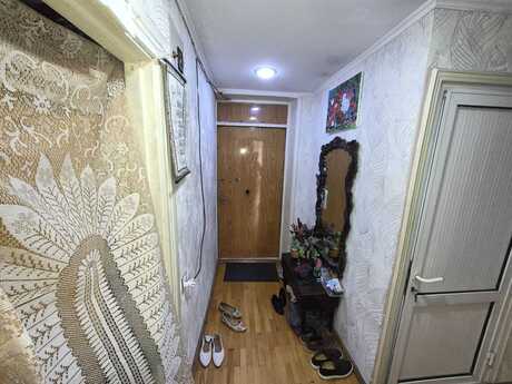 Продаётся 2-комнатная квартира в старом фонде, Nəriman Nərimanov, 57 м², 205 000 AZN, фото 4 / 11