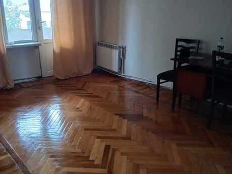 Elan №6526130 - Bakı, Gənclik m., 2 otaqlı, 45 m², 1/5 mərtəbə