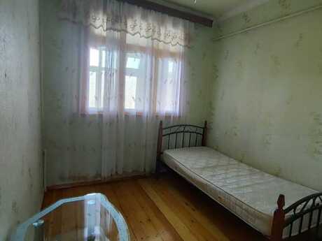 Продаётся 3-комнатная квартира в старом фонде, Xalqlar Dostluğu, 72 м², 155 000 AZN, фото 4 / 12