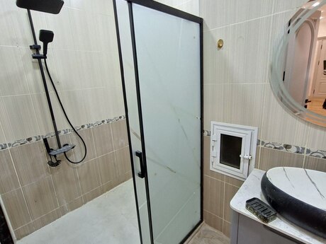 İnşaatçılarda 2 otaqlı yeni tikili mənzil kirayə verilir, 85 m², 259 000 AZN/ay, şəkil 5 / 12