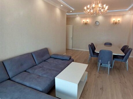 Grand Hayat kompleksində 3 otaqlı yeni tikili mənzil kirayə verilir, 148 m², 1 500 AZN/ay, şəkil 3 / 12