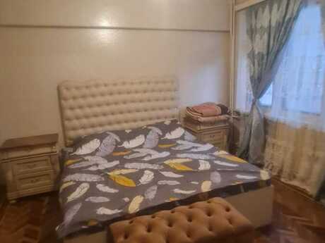 2 otaq · 70 m² · 8/10 mərtəbə, Xətai