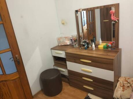 Bakıxanovda 2 otaqlı köhnə tikili mənzil kirayə verilir, 60 m², 500 AZN/ay, şəkil 3 / 6