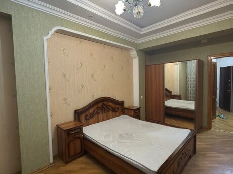 20 Yanvarda 2 otaqlı yeni tikili mənzil kirayə verilir, 80 m², 750 AZN/ay, şəkil 3 / 7