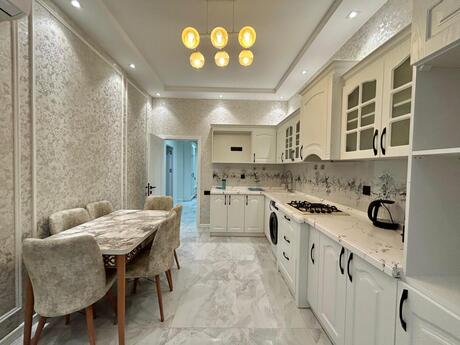 Gənclikdə 2 otaqlı yeni tikili mənzil kirayə verilir, 92 m², 1 100 AZN/ay, şəkil 2 / 12