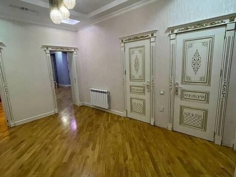 Объявление №6526228 - Баку, Ясамальский р., 4-комн., 180 м², 2/20 этаж