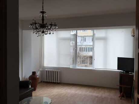 4-room old-build apartment for rent in 28 May, 100 m², 1 500 AZN/mo, photo 4 / 12