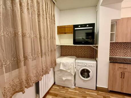 3-room old-build apartment for rent in 28 May, 100 m², 800 AZN/mo, photo 2 / 12