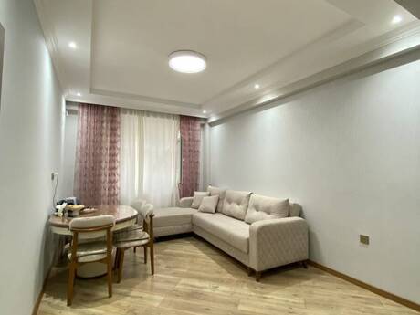 Объявление №6526258 - Баку, пос. Масазыр, 2-комн., 52 м², 2/6 этаж