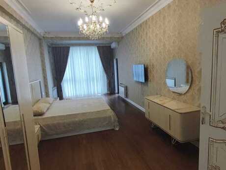 Сдаётся 2-комнатная квартира в новостройке, İçəri Şəhər, 100 м², 1 800 AZN/мес, фото 5 / 12