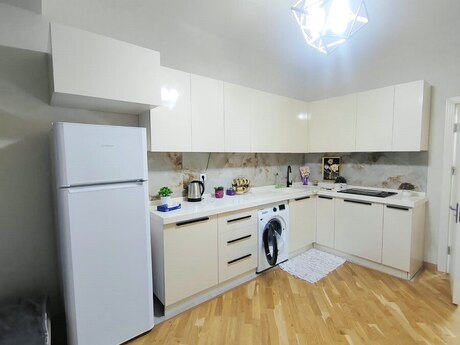 2-room new-build apartment for rent in 28 May, 60 m², 1 290 AZN/mo, photo 4 / 9