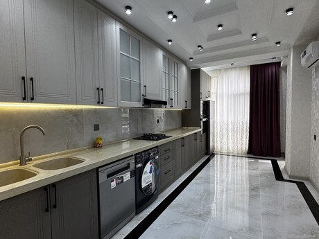 3 rooms · 130 m² · floor 12/14, Qara Qarayev