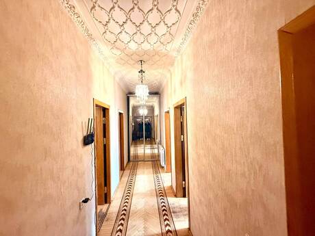 Elan №6526497 - Bakı, Nərimanov r., 4 otaqlı, 140 m², 3/5 mərtəbə