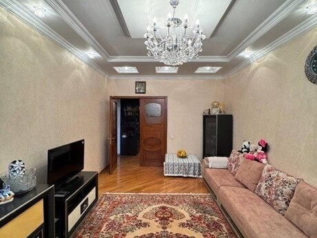 İnşaatçılarda 3 otaqlı yeni tikili mənzil satılır, 120 m², 340 000 AZN, şəkil 3 / 12