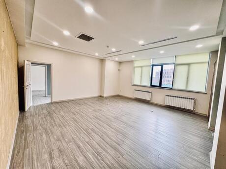Elan №6526492 - Bakı, 8 Noyabr m., 10 otaqlı, 350 m²