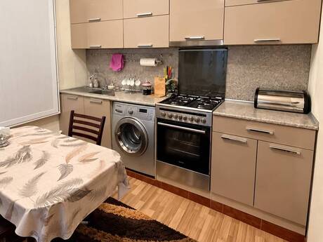 İçəri Şəhərdə 2 otaqlı köhnə tikili mənzil kirayə verilir, 40 m², 650 AZN/ay, şəkil 3 / 9