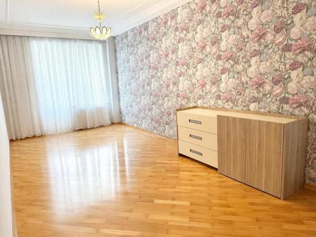 Продаётся 3-комнатная квартира в новостройке, Nərimanov, 152 м², 450 000 AZN, фото 4 / 7