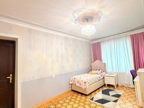 Продаётся 4-комнатная квартира в старом фонде, Elmlər Akademiyası, 120 м², 385 000 AZN, фото 4 / 8
