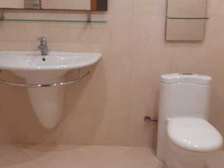 28 Mayda 4 otaqlı yeni tikili mənzil kirayə verilir, 200 m², 1 300 AZN/ay, şəkil 5 / 12