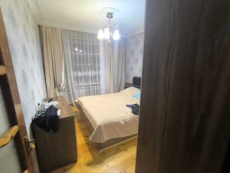 Əhmədlidə 3 otaqlı köhnə tikili mənzil satılır, 70 m², 185 000 AZN, şəkil 3 / 12