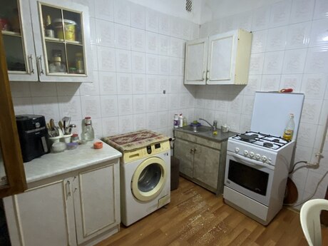 Сдаётся 2-комнатная квартира в старом фонде, Elmlər Akademiyası, 65 м², 600 AZN/мес, фото 4 / 8