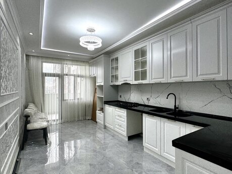 Neftçilərdə 3 otaqlı yeni tikili mənzil satılır, 139 m², 420 000 AZN, şəkil 3 / 12