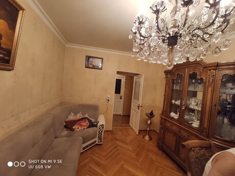 Gənclikdə 3 otaqlı köhnə tikili mənzil satılır, 85 m², 235 000 AZN, şəkil 5 / 12