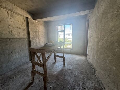 Продаётся 4-комнатная квартира в новостройке, İnşaatçılar, 178 м², 535 000 AZN, фото 5 / 5