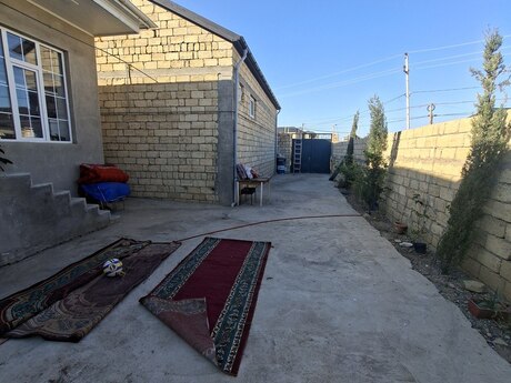Sarayda 3 otaqlı həyət evi satılır, 70 m², 82 000 AZN, şəkil 2 / 12