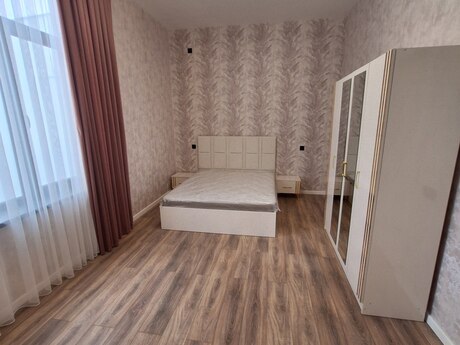 Mərdəkanda 4 otaqlı həyət evi satılır, 160 m², 310 000 AZN, şəkil 4 / 12