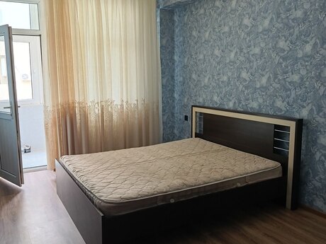2-room new-build apartment for rent in Qurtuluş 93 residence, 83 m², 400 AZN/mo, photo 4 / 12
