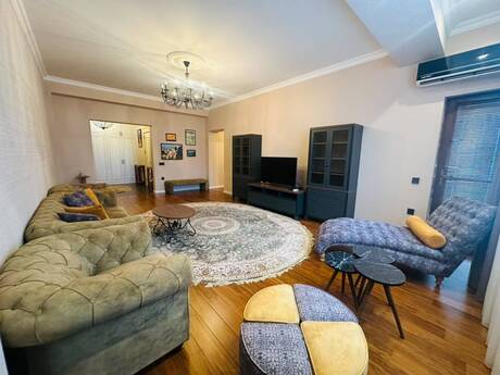 Elan №6421121 - Bakı, Şah İsmayıl Xətai m., 3 otaqlı, 120 m², 11/16 mərtəbə