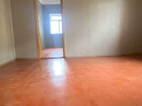 Продаётся 2-комнатная квартира в старом фонде, Həzi Aslanov, 44 м², 82 000 AZN, фото 4 / 9