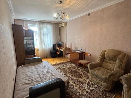 2-room old-build apartment for sale in Yeni Günəşli, 70 m², 133 300 AZN, photo 2 / 10