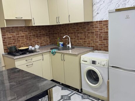 Nərimanovda 4 otaqlı həyət evi kirayə verilir, 90 m², 135 AZN/ay, şəkil 2 / 9