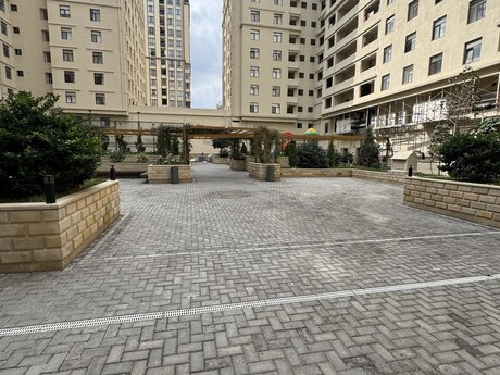 2-room new-build apartment for rent in Nərimanov, 78 m², 1 000 AZN/mo, photo 2 / 12