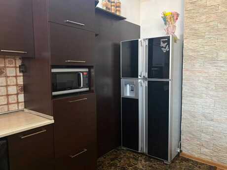 Сдаётся 3-комнатная квартира в новостройке, Neftçilər, 90 м², 749 AZN/мес, фото 5 / 12