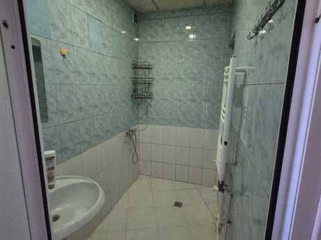 2-room old-build apartment for sale in Xalqlar Dostluğu, 55 m², 170 000 AZN, photo 4 / 9