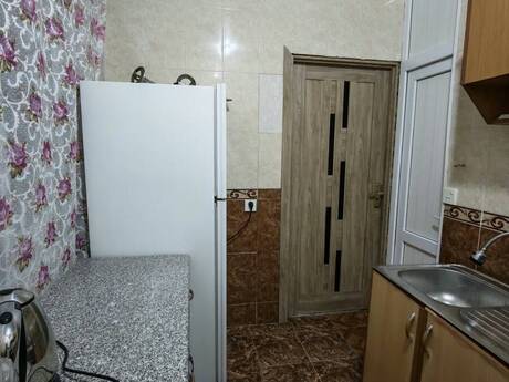 Memar Əcəmidə 2 otaqlı köhnə tikili mənzil kirayə verilir, 55 m², 600 AZN/ay, şəkil 5 / 12