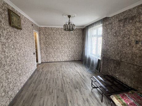 Qara Qarayevdə 2 otaqlı köhnə tikili mənzil satılır, 40 m², 125 000 AZN, şəkil 3 / 12