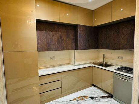 Şah İsmayıl Xətaidə 3 otaqlı yeni tikili mənzil kirayə verilir, 100 m², 1 300 AZN/ay, şəkil 4 / 9