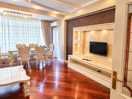 Объявление №6527028 - Баку, м. Нариман Нариманов, 3-комн., 140 м², 9/16 этаж