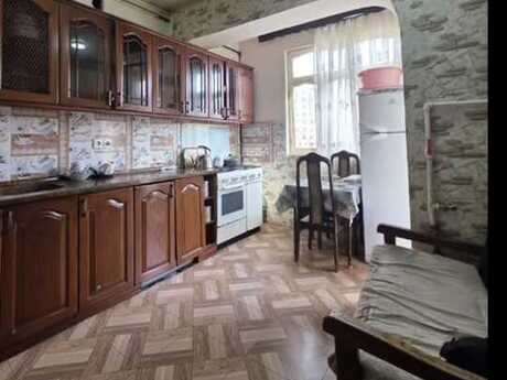 Elan №6527048 - Bakı, Yasamal r., 5 otaqlı, 120 m², 9/9 mərtəbə