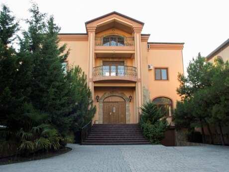 Elan №6527069 - Bakı, Gənclik m., 8 otaqlı, 510 m²