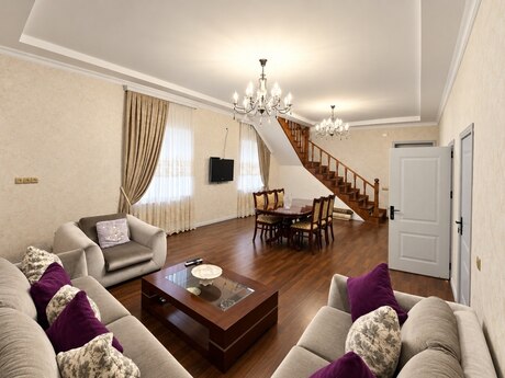 Binədə 5 otaqlı həyət evi satılır, 180 m², 219 000 AZN, şəkil 3 / 12