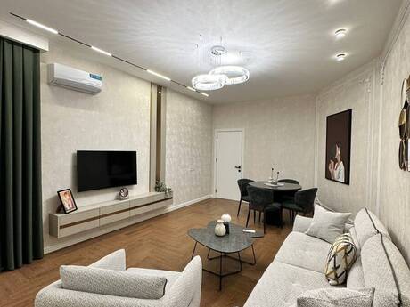 3 otaq · 88 m² · 13/17 mərtəbə, Nəsimi