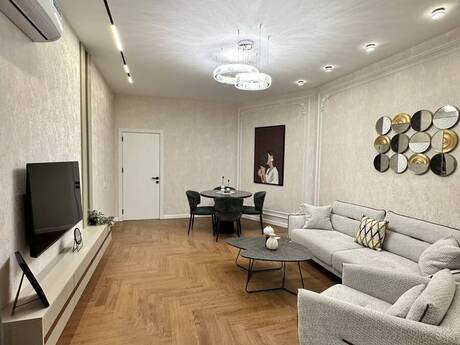 Продаётся 3-комнатная квартира в новостройке, Nəsimi, 88 м², 358 000 AZN, фото 3 / 12