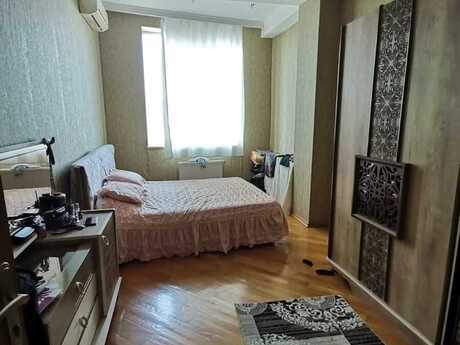 2-room new-build apartment for sale in Nəriman Nərimanov, 94 m², 250 000 AZN, photo 3 / 6