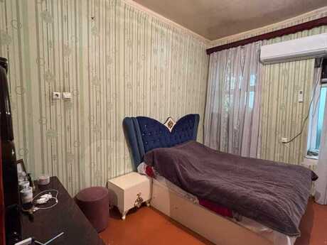 28 Mayda 2 otaqlı köhnə tikili mənzil satılır, 60 m², 160 000 AZN, şəkil 4 / 8