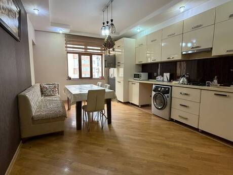 4-room new-build apartment for sale in Qurtuluş 93 residence, 120 m², 170 000 AZN, photo 2 / 12